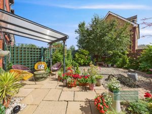 Photo 2- click for photo gallery